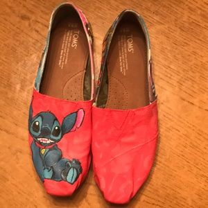 Women’s custom painted Toms shoes